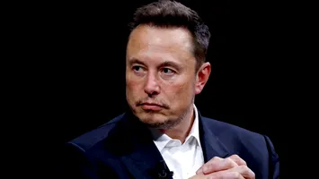 Arestări la Tesla, după un protest față de Elon Musk. „Fără dictatori în SUA”
