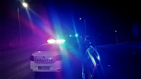 Un tânăr băut la volan a ajuns după gratii după ce i-a amenințat pe polițiștii de care fugise prin Brașov