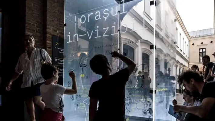 De ce vrea Ciucu să desființeze 7 instituții culturale și să creeze o super-entitate a artei în București