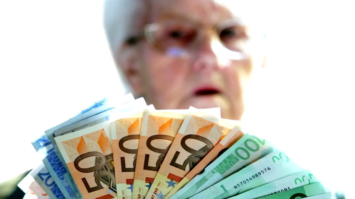 Numărul beneficiarilor de pensii speciale, în continuă creștere