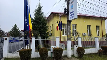 Un primar PNL din Prahova, agresiv cu o jurnalistă sub ochii unui polițist local (VIDEO)