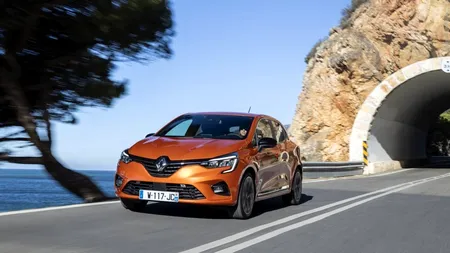 Renault vinde acțiunile deținute la Daimler pentru a-și reduce datoriile