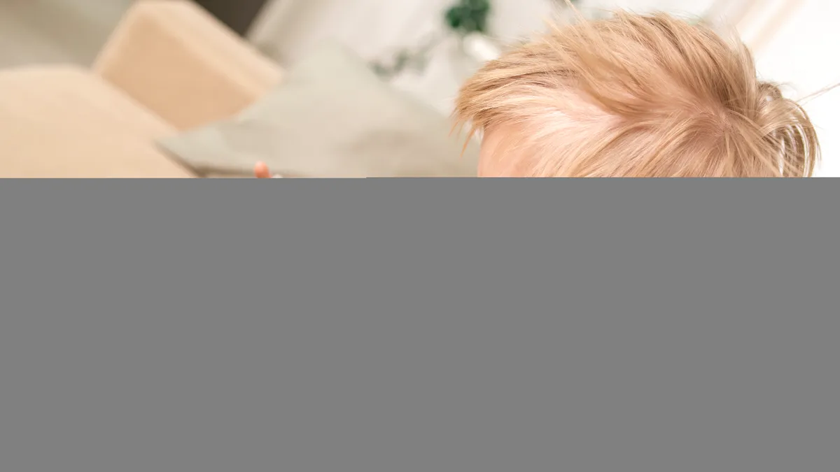 Ecranele interzise pentru copiii sub doi ani. Noi reglementări stricte în Suedia