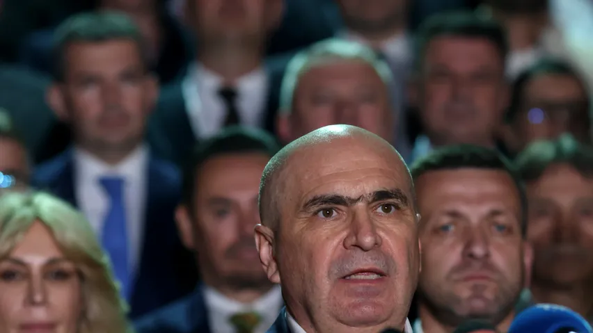 PNL își reafirmă sprijinul pentru Ilie Bolojan și amenință cu ieșirea din coaliție