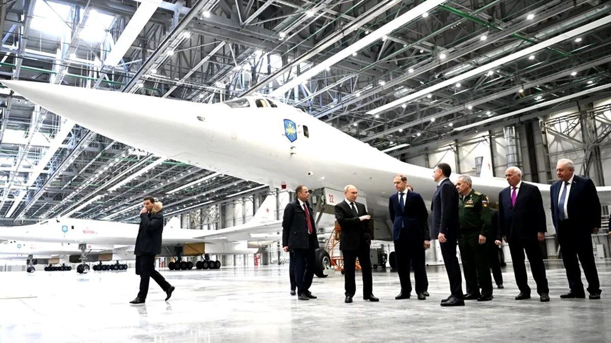 Vladimir Putin a testat un bombardier cu capacitate nucleară! Este un monstru din timpul ”Războiului Rece”