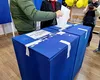 Sociologii estimează o prezenţă de peste 60 la sută, la alegerile de duminică