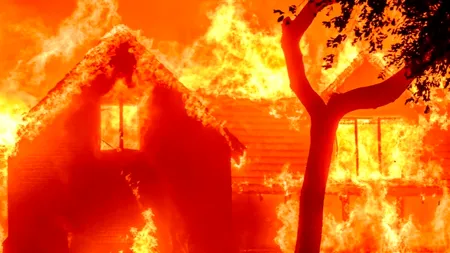 Incendiul devastator din Los Angeles: ce e cu vânturile Santa Ana, cum se formează, cum se manifestă