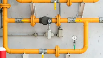 Când este interzisă montarea conductelor de gaze în cartiere de blocuri