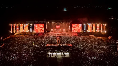 De astăzi sunt disponibile biletele pentru Electric Castle. Ce nume mari vin la Bonțida