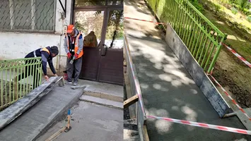 Noi rampe pentru persoanele cu dizabilități în Sectorul 5