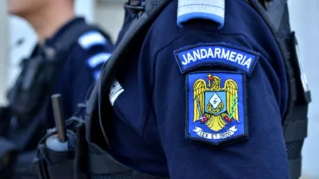 Jandarmi atacați cu diverse obiecte, la mitingul AUR. Autorii urmează să fie sancționați, asigură Jandarmeria