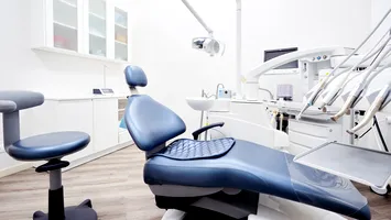 Crystal Dental Clinic, la trei zile după moartea fetiței de 2 ani: analiza internă în trei puncte