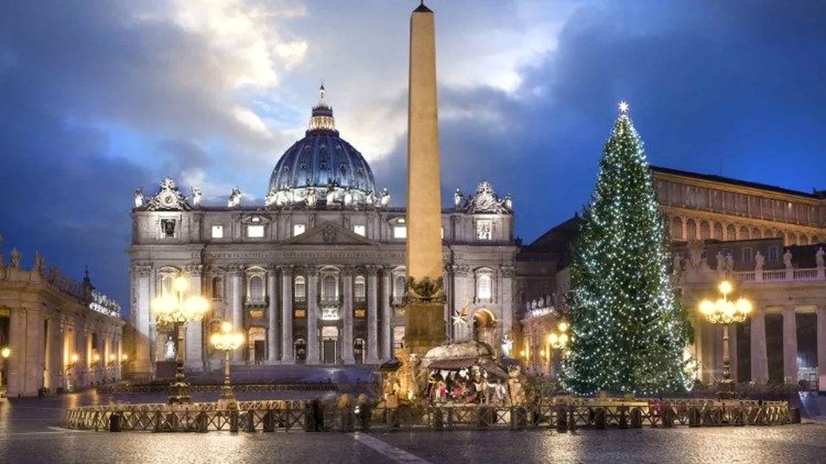 Piața Sfântul Petru: Ieslea de Crăciun din Peru și bradul din nordul Italiei
