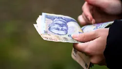 Sprijin de Sărbători. Când primesc românii ajutoarele sociale în decembrie