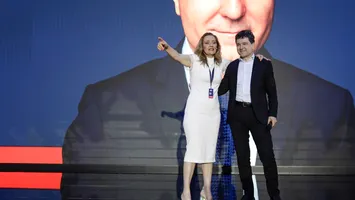 Elena Lasconi, despre Nicușor Dan: „E o vrăjeală asta cu independenții”