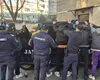 Substanțe interzise găsite la un grup de persoane care simulau lupte de stradă. Reacţia jandarmilor (FOTO&VIDEO)