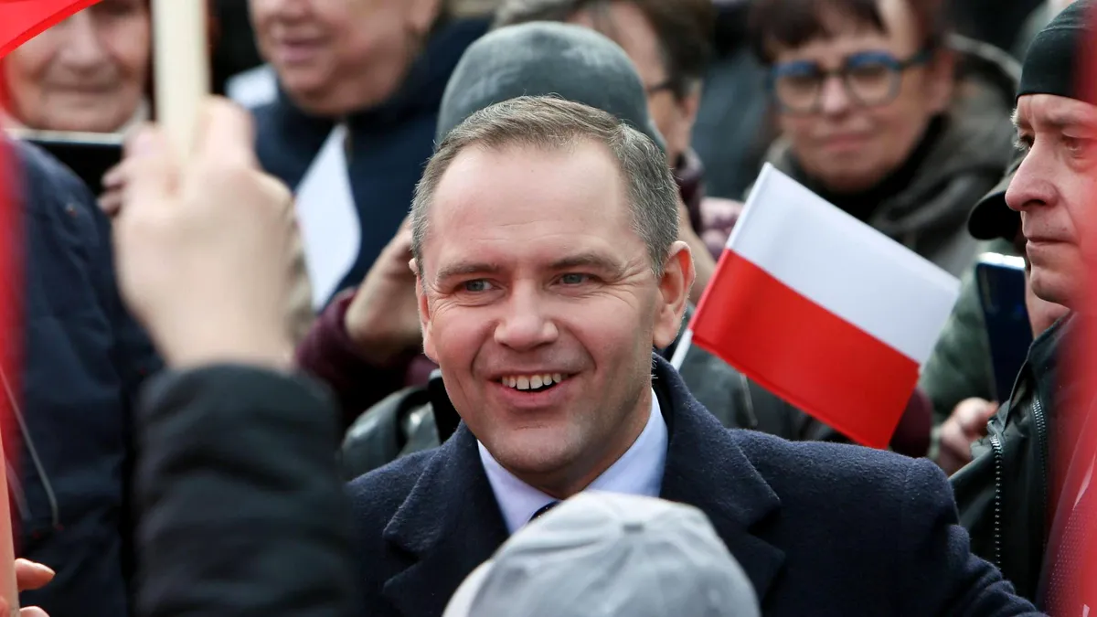 Karol Nawrocki: Noul președinte al Poloniei – zece adevăruri despre candidatul care n-a putut fi contestat