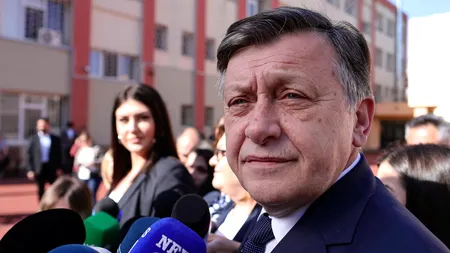 Crin Antonescu, la sediul de campanie al alianței: „Mă așteptam la o prezență la vot de 65%“