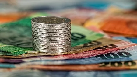 Amenzi mai mari pentru parlamentarii care lipsesc nemotivat