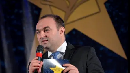 Fostul ministru Cristian Adomniţei scapă de cei 3 ani de condamnare în dosarul ''Albumul''