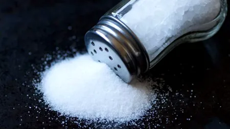 Zilnic, o linguriță de sare mai puțin reduce tensiunea arterială la fel ca medicamentele  