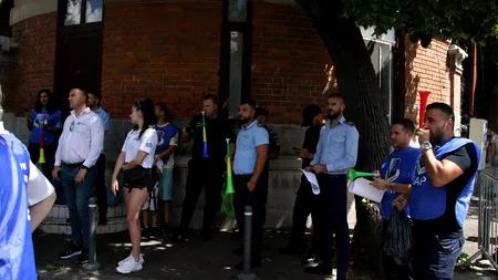 Continuă revolta lucrătorilor din penitenciare