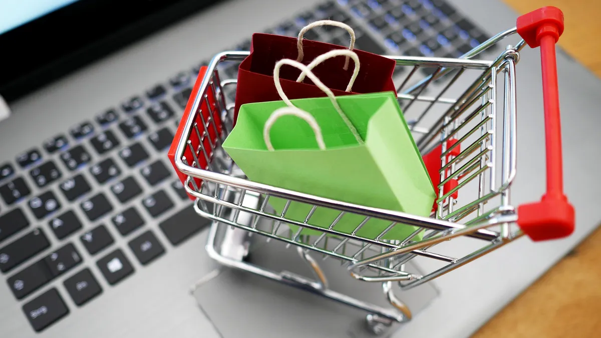 Raport: Cum va arăta experiența de shopping în 2030