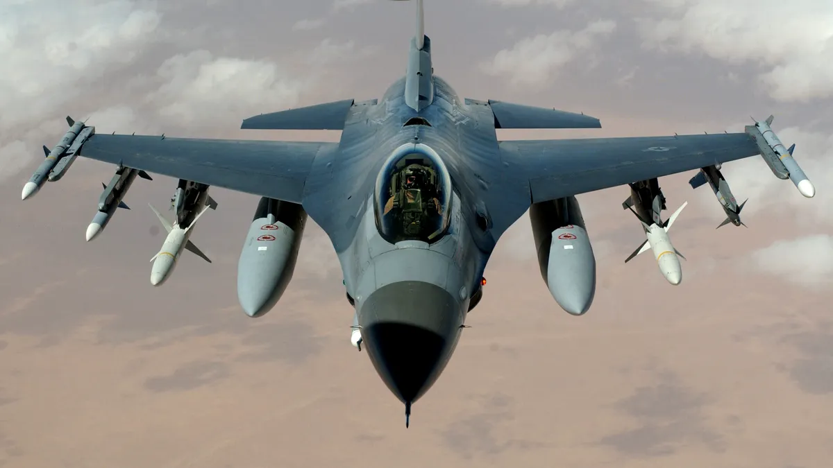 RO-Alert în județul Galați: două F-16 și un elicopter, ridicate de la sol după detectarea unor semnale suspecte