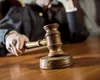 Un consilier local AUR își dă în judecată colegii care i-au respins cartierul de vile