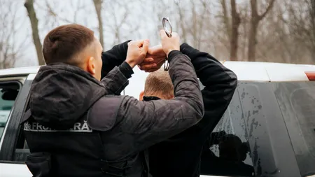 6.000 de euro de persoană, tariful „călăuzelor” din Moldova pentru transportarea  ucrainenilor în România