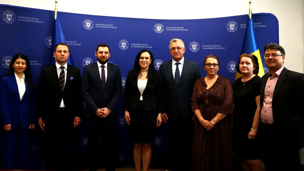 Ministrul Muncii, Simona Bucura - Oprescu, și ambasadorul Armeniei discută despre reforma în asistența socială