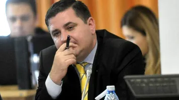 Obuzele din Kazahstan, mita din România. Cum plănuia fostul senator Marius Isăilă să trimită armament în Ucraina (stenograme)