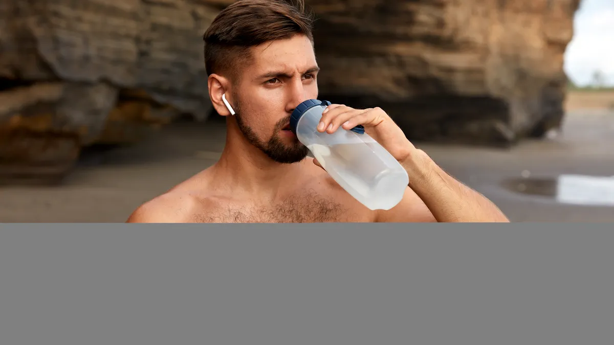 Atenție! Microplastice descoperite în spermă și sânge!