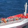 Marinari în pericol în Marea Neagră: valurile uriașe țin pe loc salvarea, deși elicopterele și navele sunt în zonă
