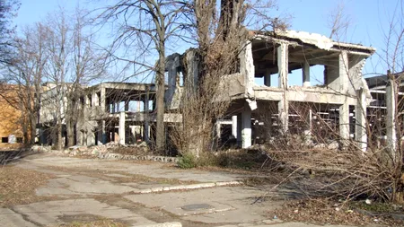 „Bombă ecologică” pe locul fostei „Fabrici de Reparat Avioane” din Galați. Amendă uriașă a Gărzii de Mediu