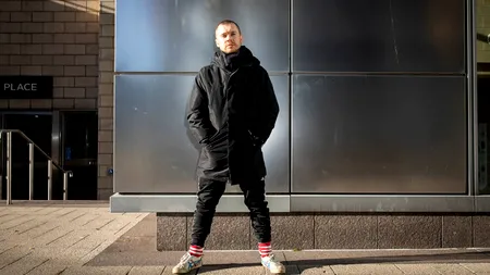 „Am fost multimilionar, aveam o iubită frumoasă, eram nefericit”: Culmile și prăbușirile unui investitor de elită