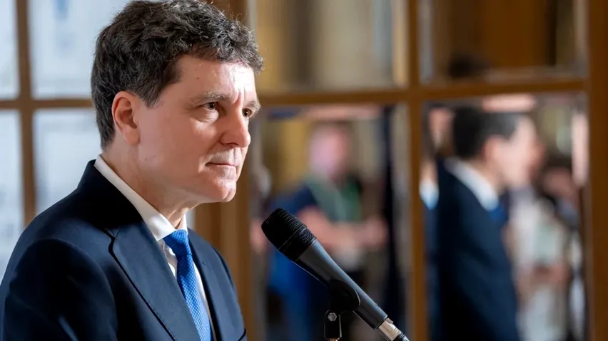 Gafa zilei: Nicușor Dan, drona rusească și fraza care a bubuit: