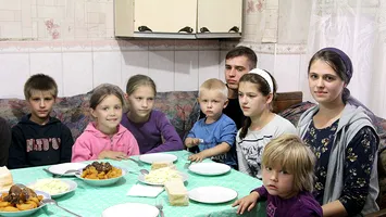 „Tătuka caută Mămuka”: apelul lui Putin către uterul patriei