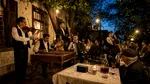 Cutiuța muzicală cu suflet românesc: dacă AI poate visa Havana, de ce n-ar putea cânta și mahalaua românească?