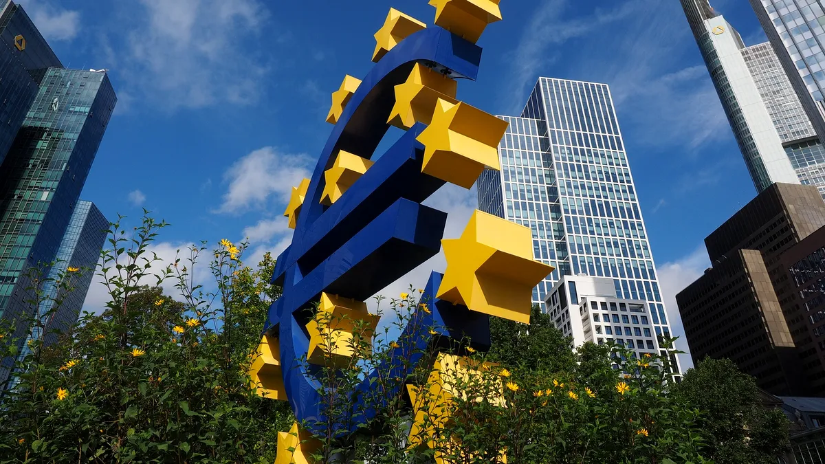 Banca Centrală Europeană vrea sa le facă bancherilor din toata Europa teste de stres privind riscurile climatice