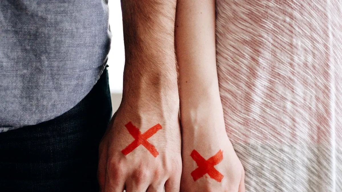 Căsătoriile şi divorţurile au crescut de peste trei ori în aprilie faţă de aceeași lună din 2020