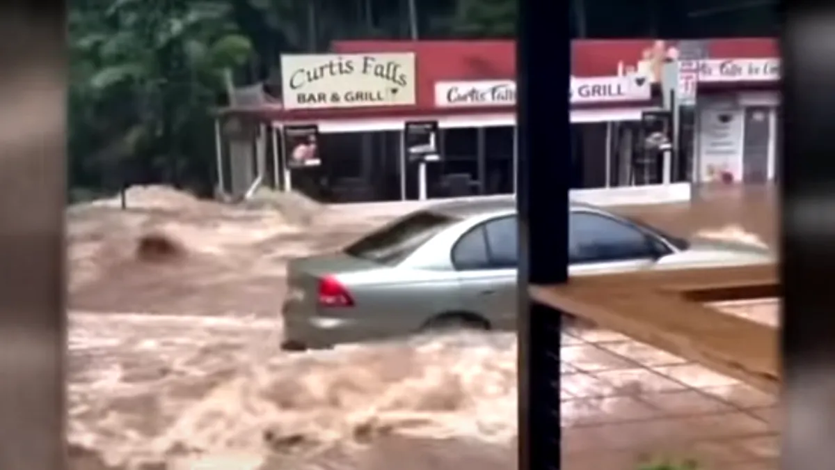 Peste 18.000 de australieni, evacuați din cauza inundațiilor. A fost decretată stare de dezastru natural