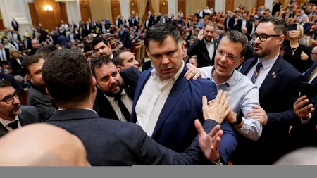 Scandal în Parlament: Deputații AUR și PSD s-au agresat în timpul dezbaterii bugetului