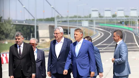 Aglomerație de VIP-uri la inaugurarea Golden Gate-ului de România