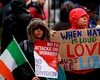 Teroare în Ballymena: Case arse, familii izgonite și războiul nevăzut împotriva romilor din România