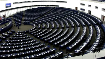 Cine este românul aflat în topul europarlamentarilor cu cele mai mari venituri externe
