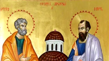 Luna iunie aduce două mari sărbători cu cruce roșie și tradiții vechi de secole