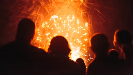 Cinci oameni au murit în noaptea de Revelion, din cauza artificiilor