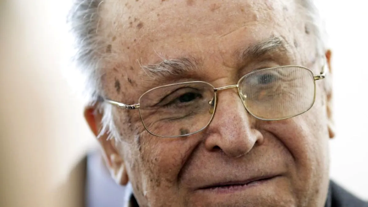 Un medic cunoscut spune ce se întâmplă cu Ion Iliescu: „Teoretic, există șanse de însănătoșire”