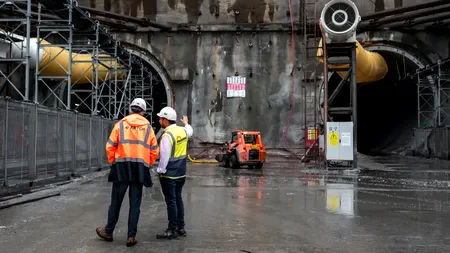 Spectacol subteran: ”Cârtițele” au săpat aproape un kilometru de tuneluri în munte, pe traseul proiectului feroviar Brașov-Sighișoara